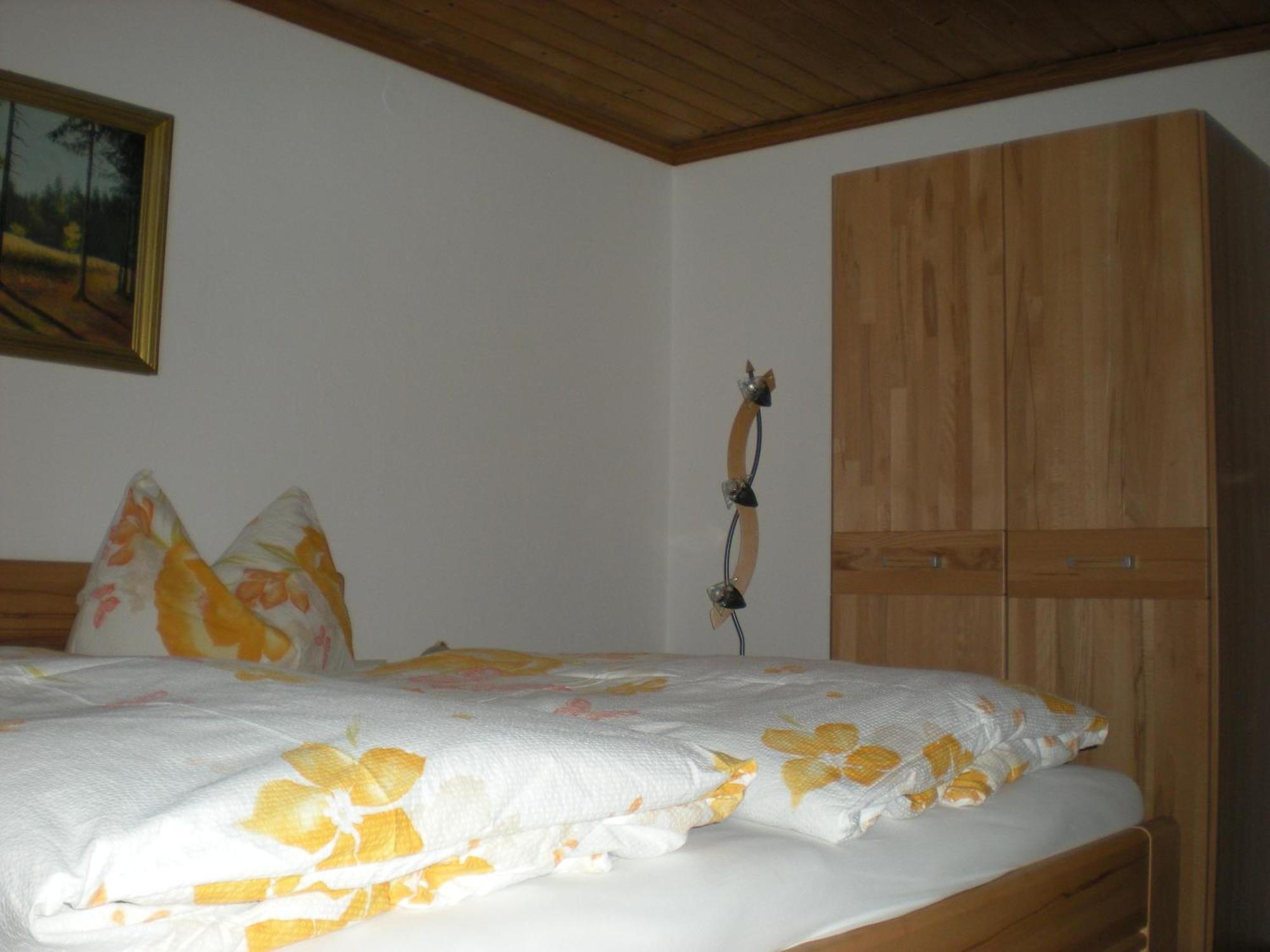 Haus Schwaighofer Apartment Neukirchen am Großvenediger Стая снимка