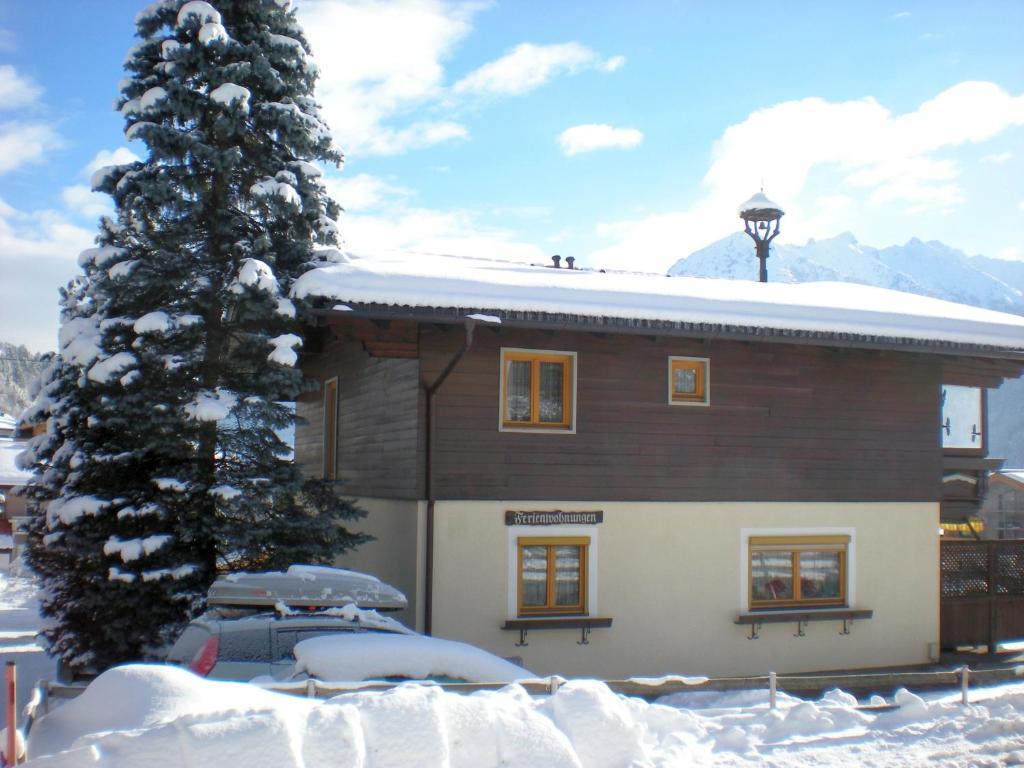 Haus Schwaighofer Apartment Neukirchen am Großvenediger Екстериор снимка